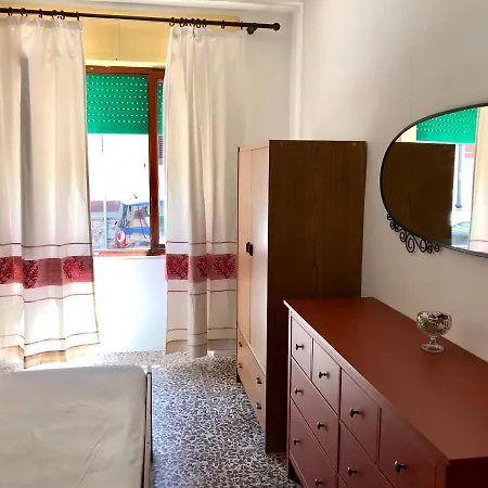 Ferienhaus Casa In Centro A Due Passi Dal Mare *